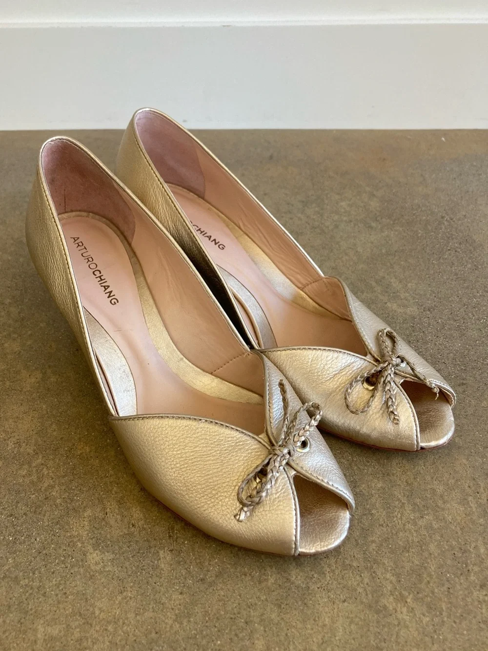 Gold Leather Wedge Heel Espadrille Peep Toe Shoes Size 9.5